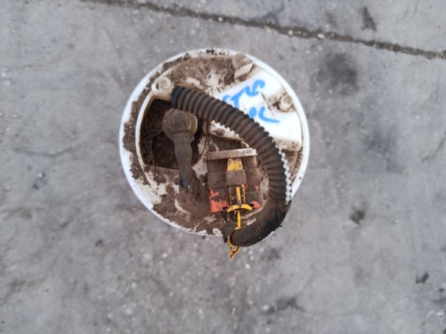 bontott FIAT STILO Üzemanyag Szivattyú