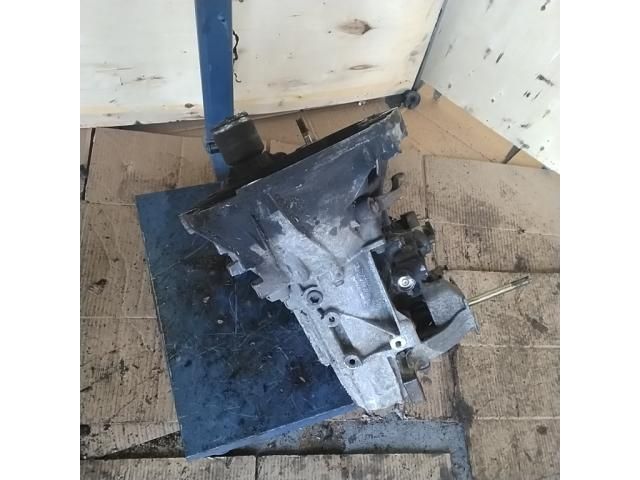 bontott FIAT STILO Váltó (Mechanikus)