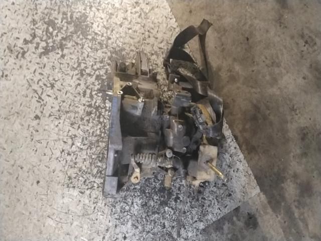 bontott FIAT STILO Váltó (Mechanikus)