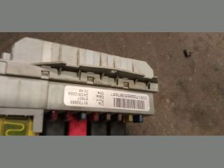 bontott FIAT STILO Biztosítéktábla Motortér