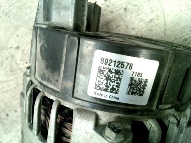 bontott FIAT STILO Generátor