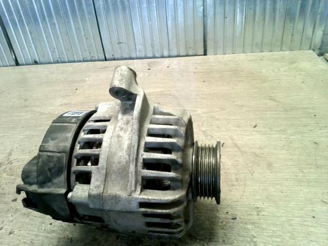 bontott FIAT STILO Generátor