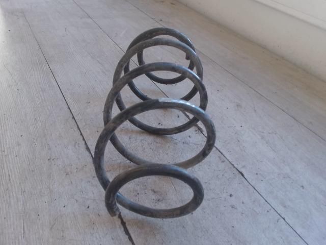 bontott FIAT STILO Jobb első Rugó