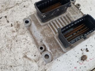 bontott FIAT STILO Motorvezérlő