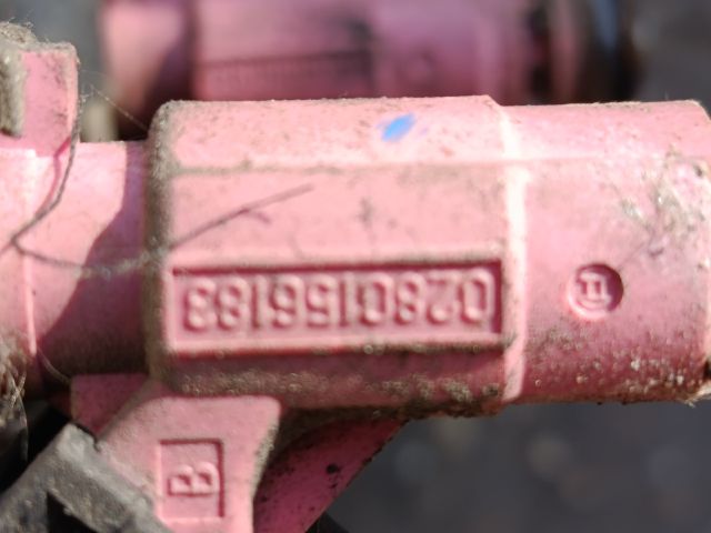 bontott FIAT STILO Porlasztó Sor / Híd