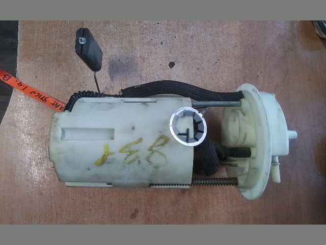 bontott FIAT STILO Üzemanyag Szivattyú