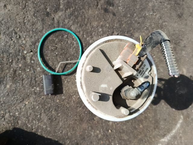 bontott FIAT STILO Üzemanyag Szivattyú