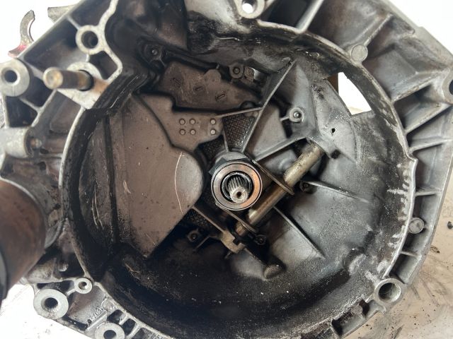 bontott FIAT STILO Váltó (Mechanikus)