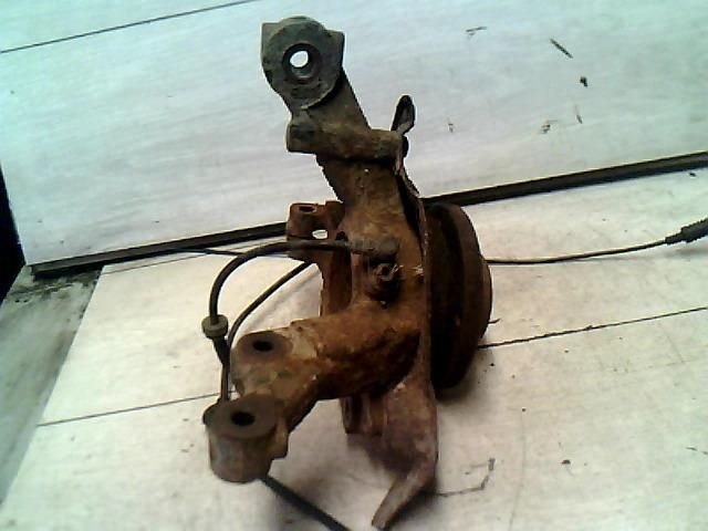 bontott FIAT STILO Bal első Csonkállvány Kerékaggyal