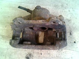 bontott FIAT STILO Bal első Féknyereg Munkahengerrel