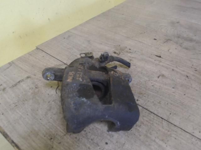 bontott FIAT STILO Bal első Féknyereg Munkahengerrel