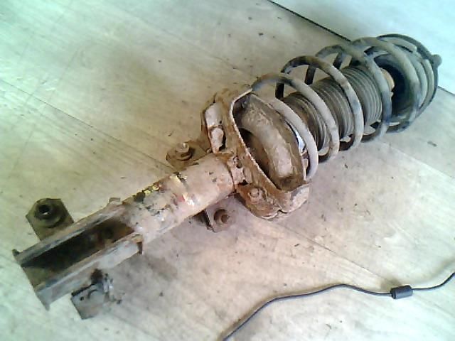 bontott FIAT STILO Bal első Gólyaláb (Lengécsillapító, Rugó)