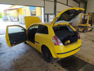 bontott FIAT STILO Bal hátsó Rugó