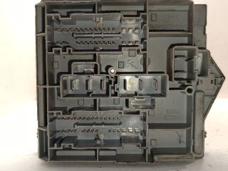 bontott FIAT STILO Biztosítéktábla Motortér