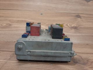 bontott FIAT STILO Biztosítéktábla Motortér