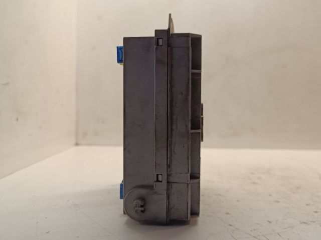 bontott FIAT STILO Biztosítéktábla Motortér