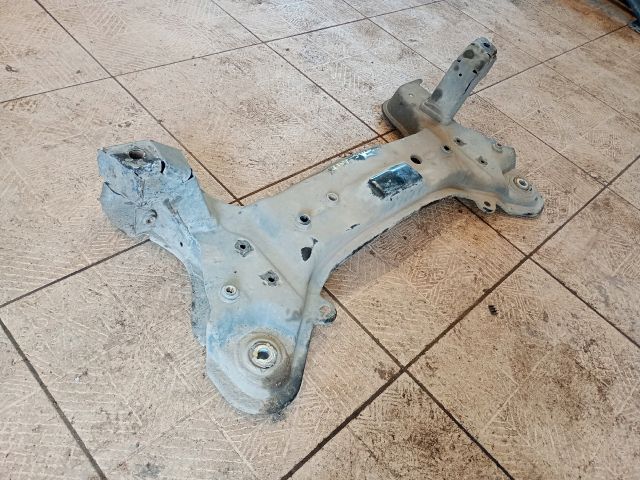 bontott FIAT STILO Első Bölcső