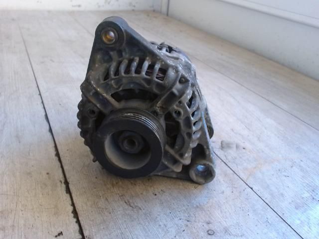 bontott FIAT STILO Generátor