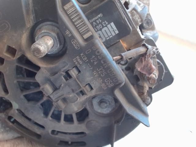 bontott FIAT STILO Generátor