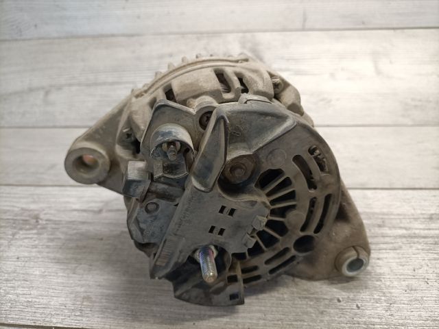 bontott FIAT STILO Generátor