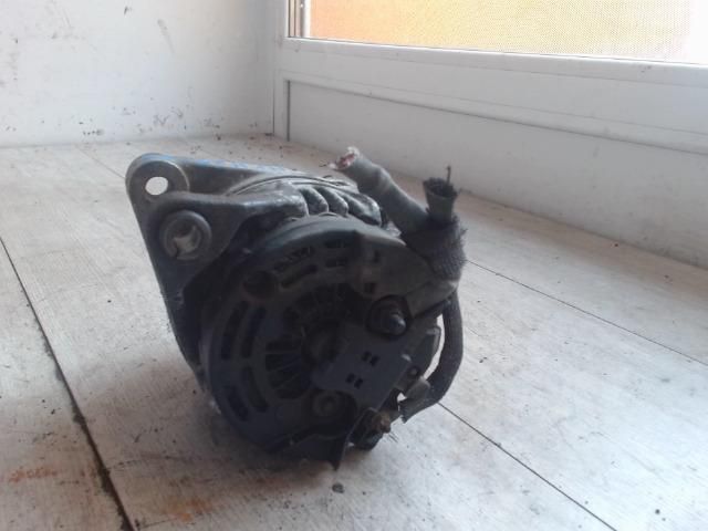 bontott FIAT STILO Generátor