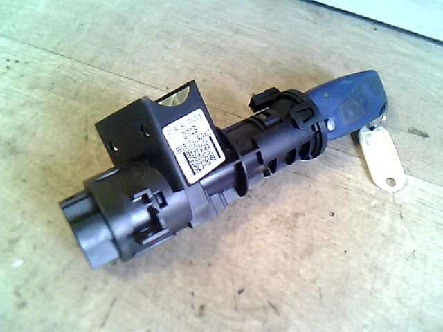 bontott FIAT STILO Gyújtáskapcsoló Házzal