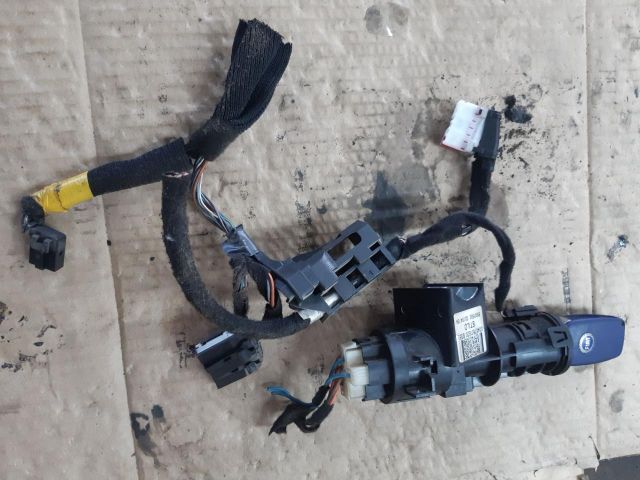 bontott FIAT STILO Gyújtáskapcsoló