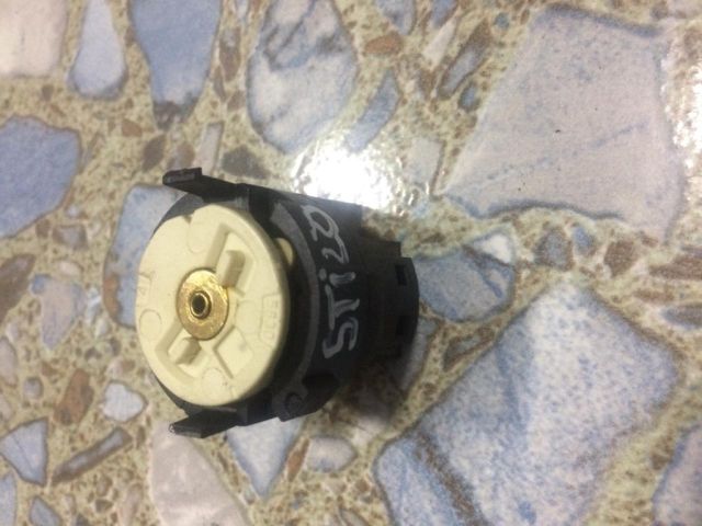 bontott FIAT STILO Gyújtáskapcsoló