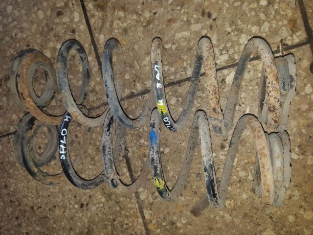 bontott FIAT STILO Hátsó Rugó Pár