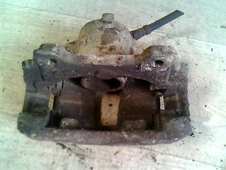 bontott FIAT STILO Jobb első Féknyereg Munkahengerrel