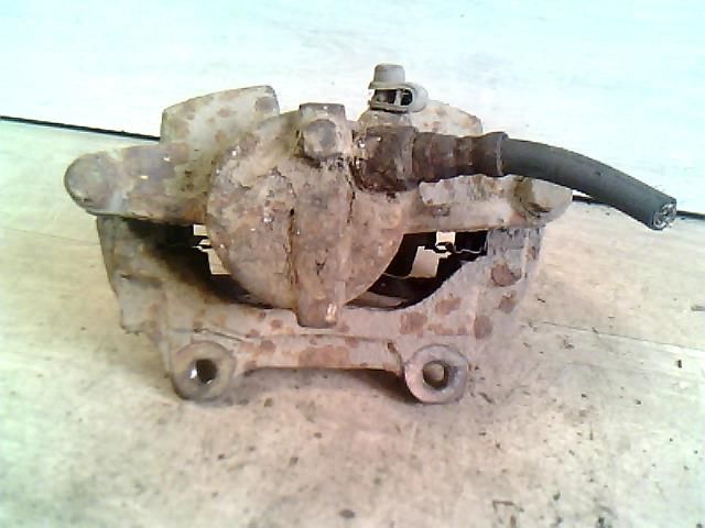 bontott FIAT STILO Jobb első Féknyereg Munkahengerrel