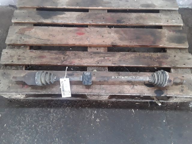 bontott FIAT STILO Jobb Féltengely