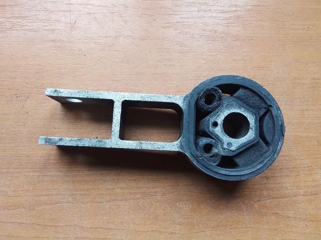 bontott FIAT STILO Motor Tartó Bak (Pozíciófüggetlen)