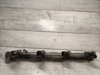 bontott FIAT STILO Porlasztó Sor / Híd