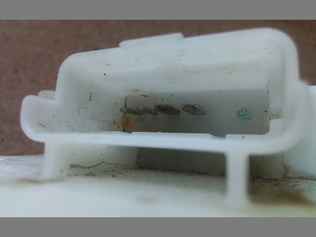 bontott FIAT STILO Üzemanyag Szivattyú