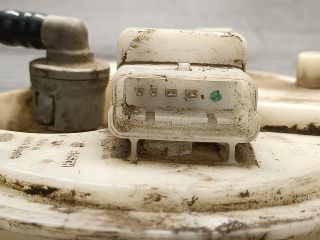 bontott FIAT STILO Üzemanyag Szivattyú