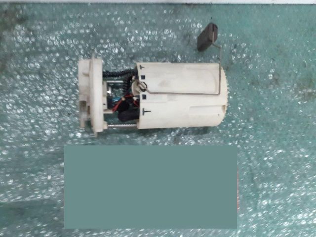 bontott FIAT STILO Üzemanyag Szivattyú