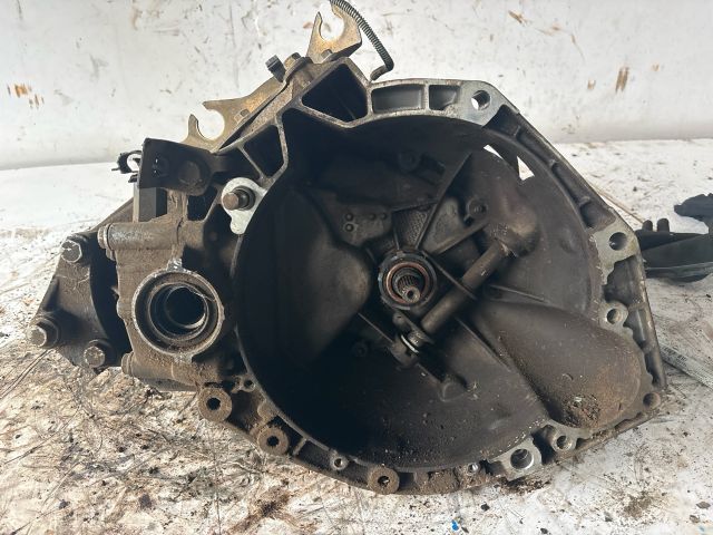 bontott FIAT STILO Váltó (Mechanikus)