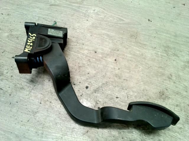 bontott FIAT STILO Gázpedál (Elektromos)