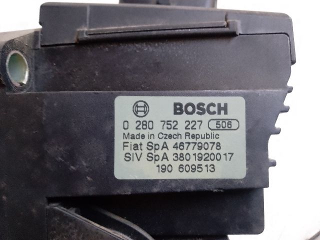 bontott FIAT STILO Gázpedál (Elektromos)