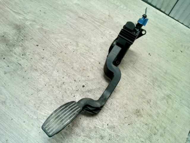 bontott FIAT STILO Gázpedál (Elektromos)