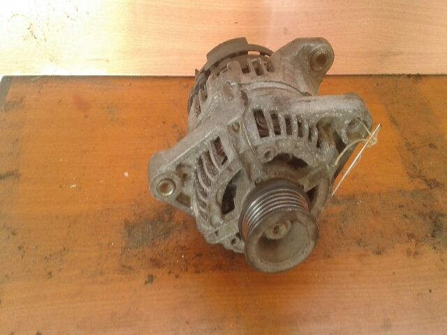 bontott FIAT STILO Generátor