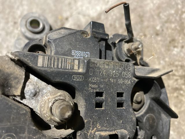 bontott FIAT STILO Generátor