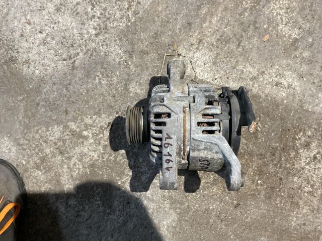 bontott FIAT STILO Generátor