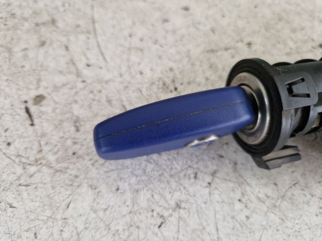 bontott FIAT STILO Gyújtáskapcsoló Házzal