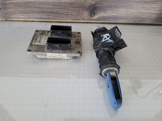 bontott FIAT STILO Gyújtáskapcsoló