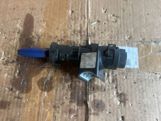 bontott FIAT STILO Gyújtáskapcsoló