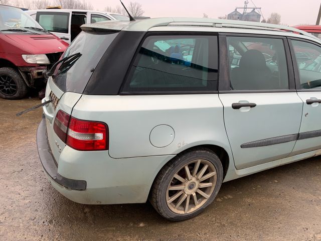 bontott FIAT STILO Jobb első Rugó