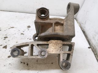 bontott FIAT STILO Motor Tartó Bak Jobb