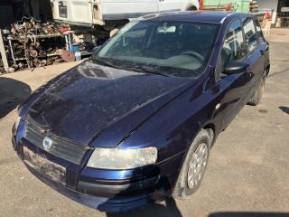 bontott FIAT STILO Olajbeöntő Sapka